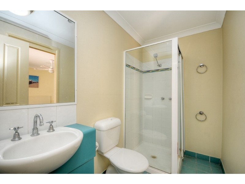 16/193 Surf Parade, Surfers Paradise QLD 4217