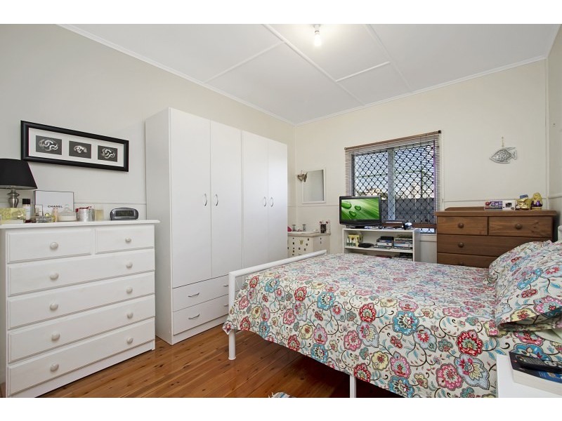 2097 Gold Coast Highway, Miami QLD 4220