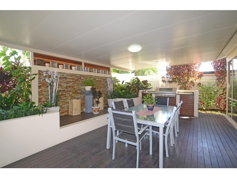 8 Gilgandra Close, Reedy Creek QLD 4227