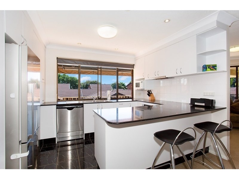 39/172 Barrier Reef Drive, Mermaid Waters QLD 4218