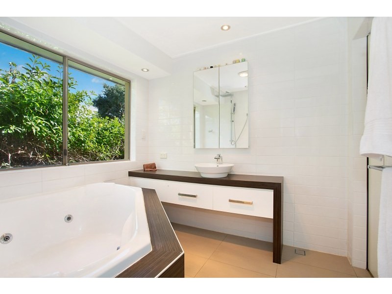 50 Bosun Parade, Ashmore QLD 4214