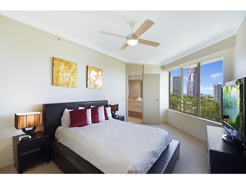 81/1 Serisier Avenue, Main Beach QLD 4217