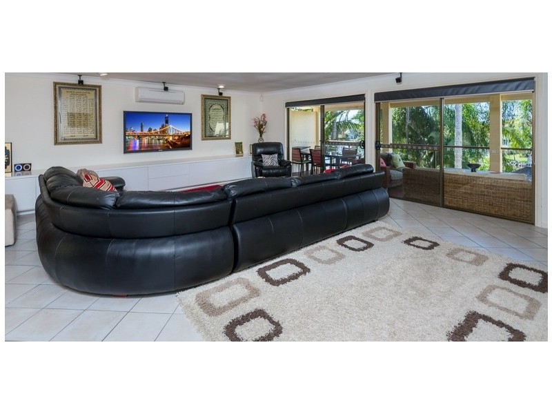 22a Homebush Drive, Robina QLD 4226