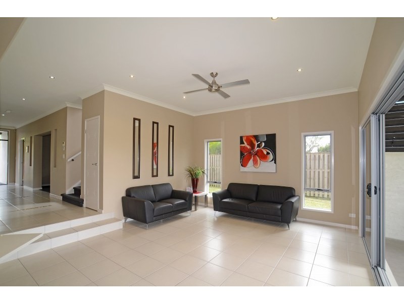 20 Everstar Street, Reedy Creek QLD 4227