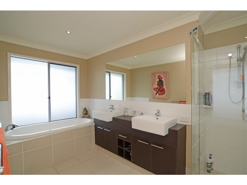 20 Everstar Street, Reedy Creek QLD 4227