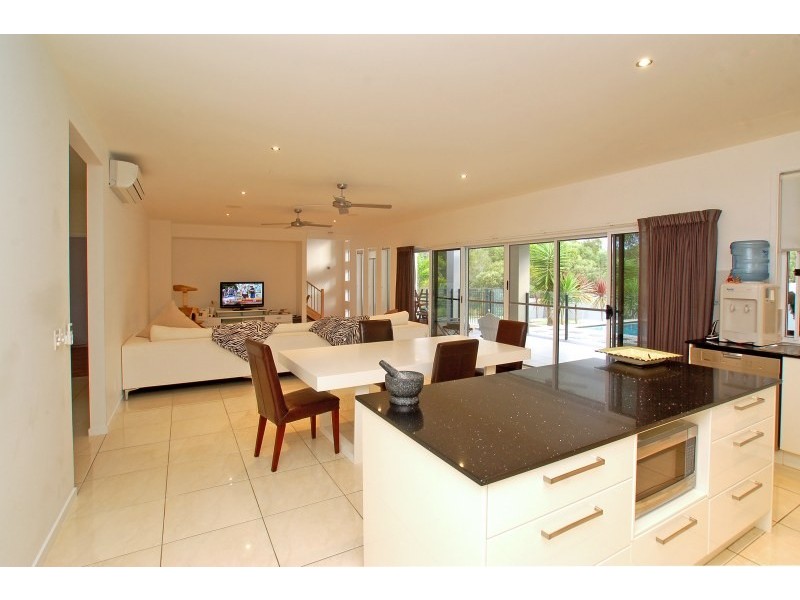 29 York Creek Crescent, Reedy Creek QLD 4227