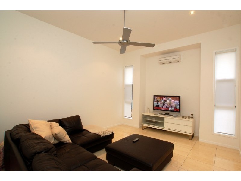 29 York Creek Crescent, Reedy Creek QLD 4227