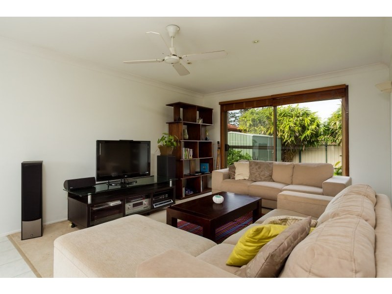 69 Guineas Creek Road, Currumbin Waters QLD 4223