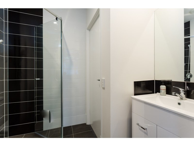 69 Guineas Creek Road, Currumbin Waters QLD 4223