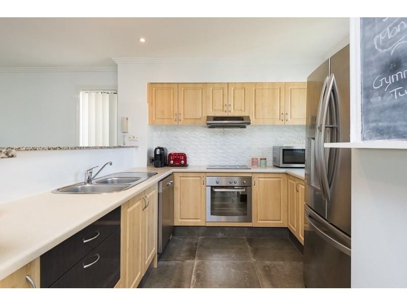 24/226 Cheltenham Drive, Robina QLD 4226