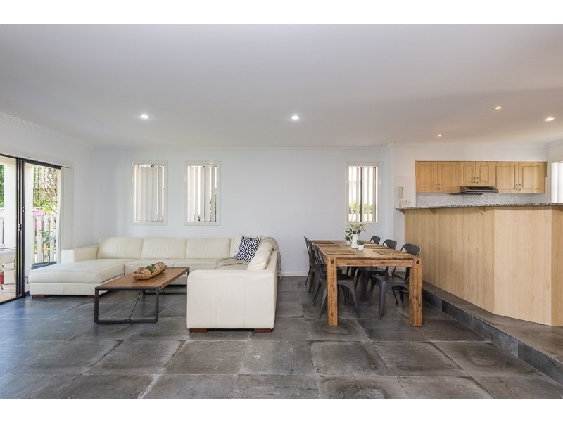 24/226 Cheltenham Drive, Robina QLD 4226