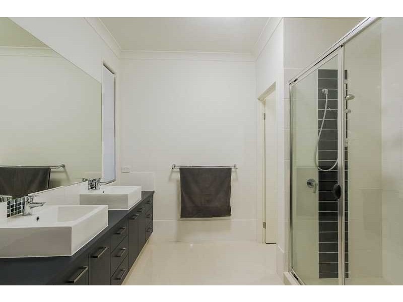 10 Grampian Court, Reedy Creek QLD 4227