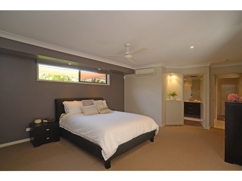 67 Observatory Drive, Reedy Creek QLD 4227