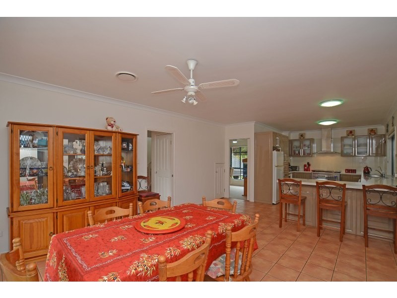 110 Dipper Drive, Burleigh Waters QLD 4220