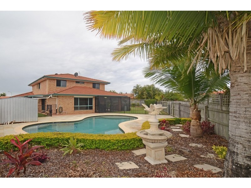 110 Dipper Drive, Burleigh Waters QLD 4220