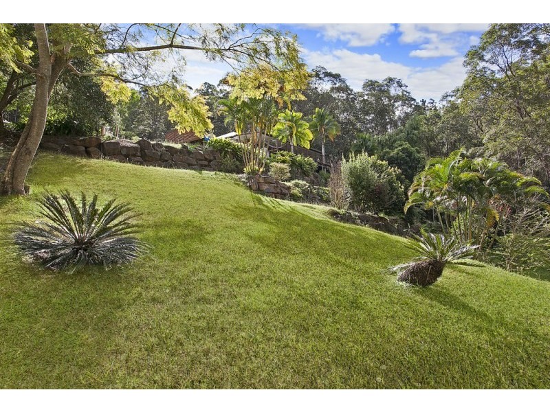 105 Henri Robert Drive, Clagiraba QLD 4211