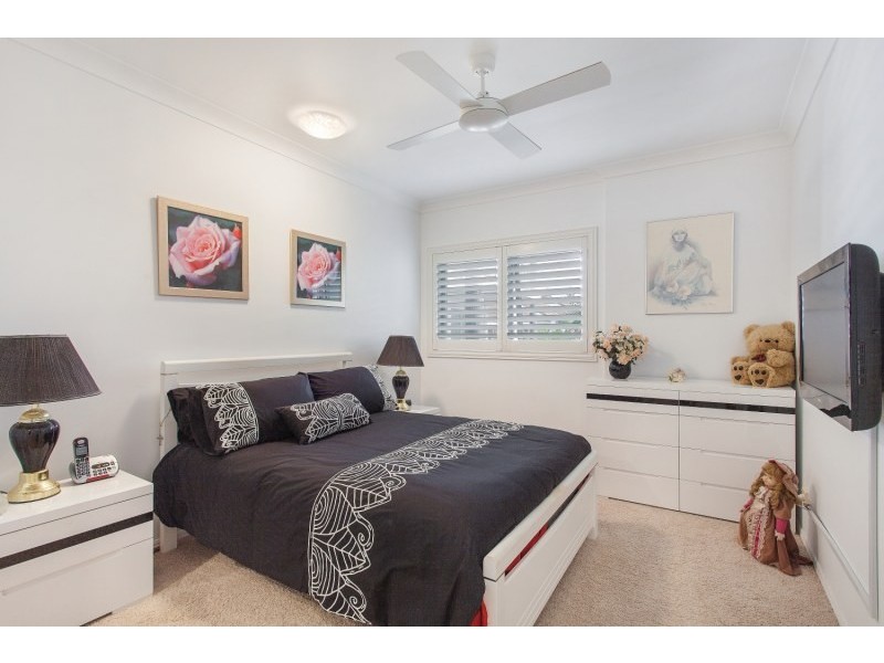 10/28 Marine Parade, Miami QLD 4220