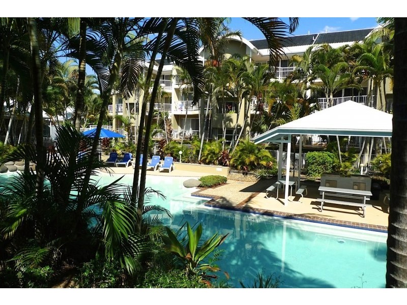 16 Crescent Avenue, Mermaid Beach QLD 4218