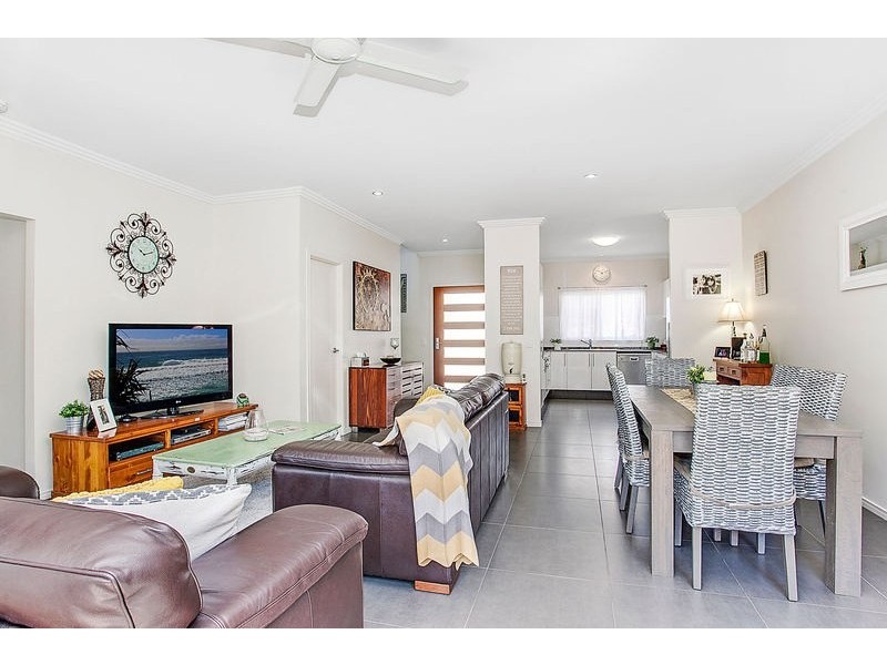 1/12 Careel Close, Helensvale QLD 4212