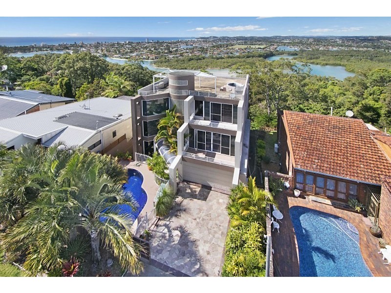 8 Gabrielle Grove, Burleigh Heads QLD 4220