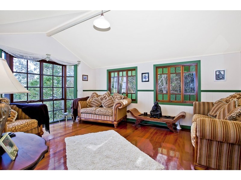 2 Nathan Street, Burleigh Heads QLD 4220