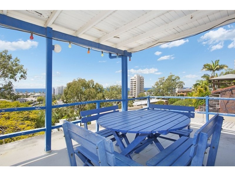 45 Hill Avenue, Burleigh Heads QLD 4220