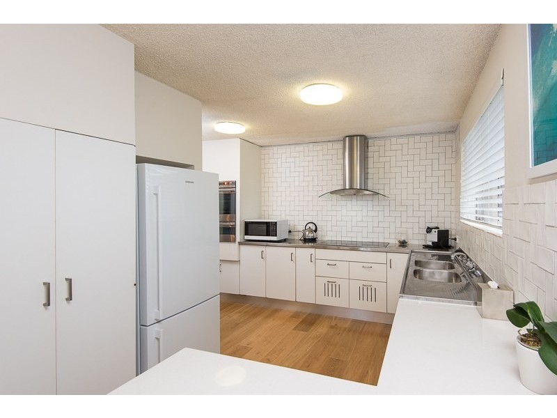 5/44 The Esplanade, Burleigh Heads QLD 4220