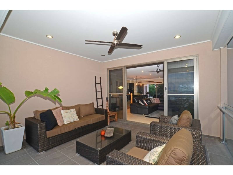 4 Monserrat Court, Reedy Creek QLD 4227