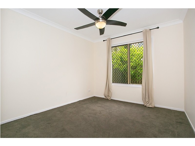 4/173-175 Government Road, Labrador QLD 4215