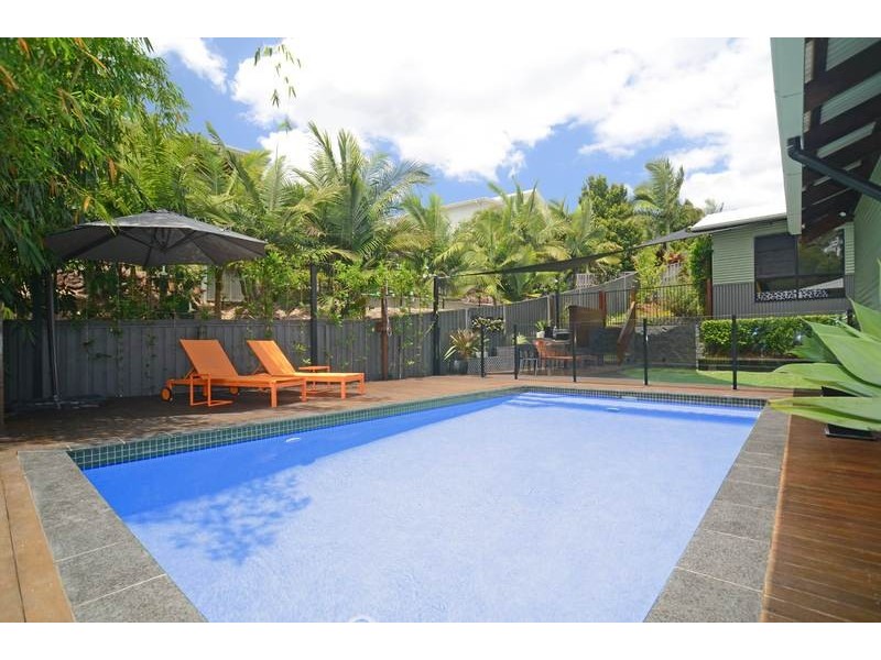 4 Golden Grove Boulevard, Reedy Creek QLD 4227