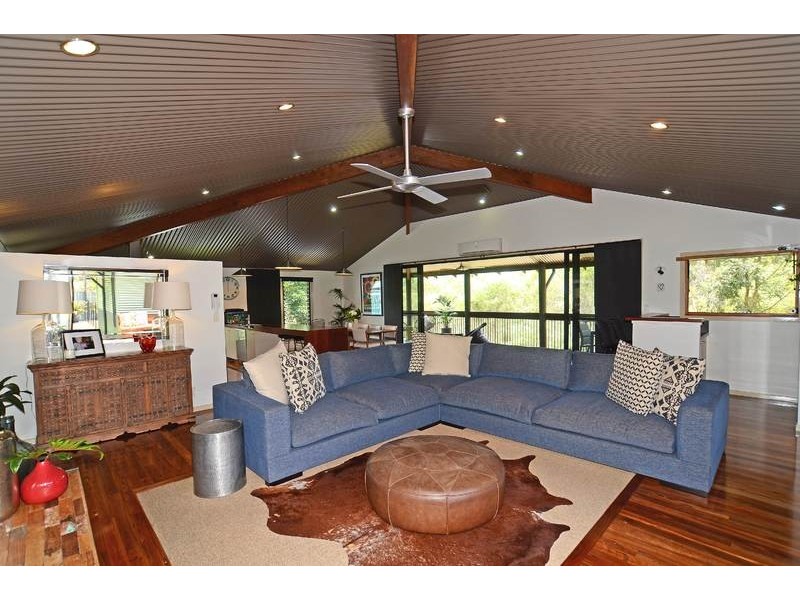 4 Golden Grove Boulevard, Reedy Creek QLD 4227