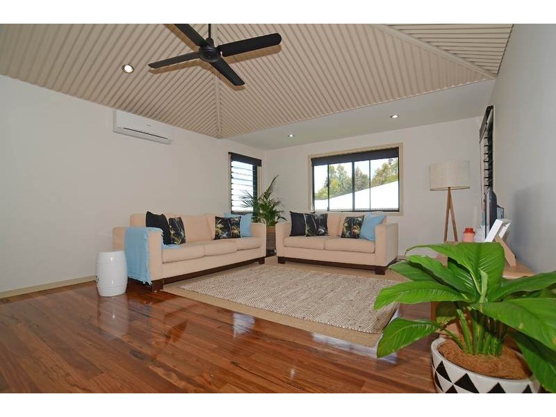 4 Golden Grove Boulevard, Reedy Creek QLD 4227