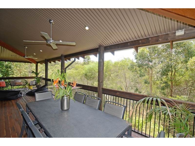 4 Golden Grove Boulevard, Reedy Creek QLD 4227