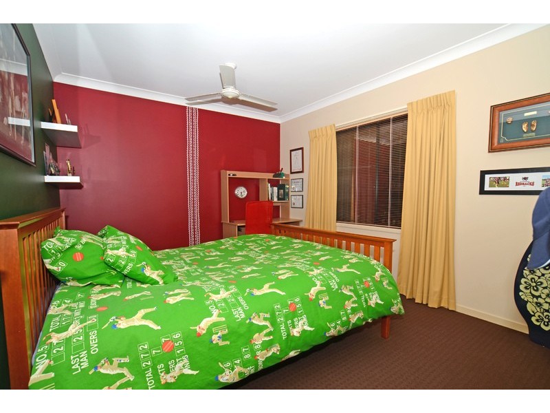 68 Observatory Drive, Reedy Creek QLD 4227