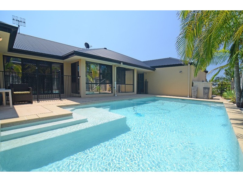 68 Observatory Drive, Reedy Creek QLD 4227