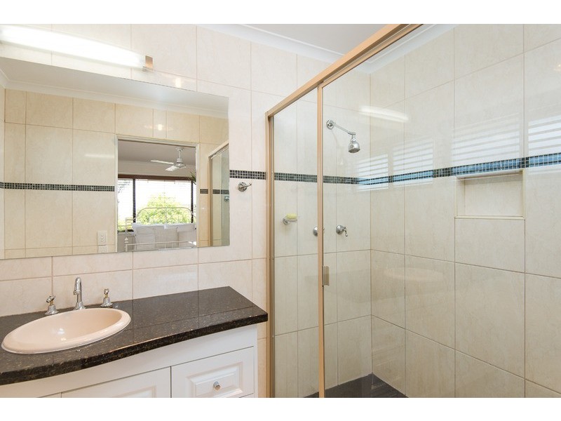 13 Honeyeater Drive, Burleigh Waters QLD 4220