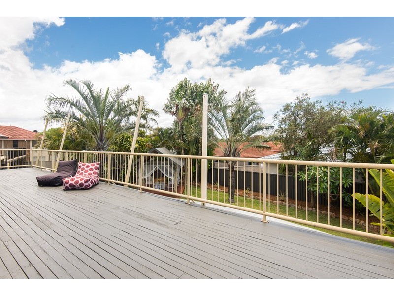 13 Honeyeater Drive, Burleigh Waters QLD 4220