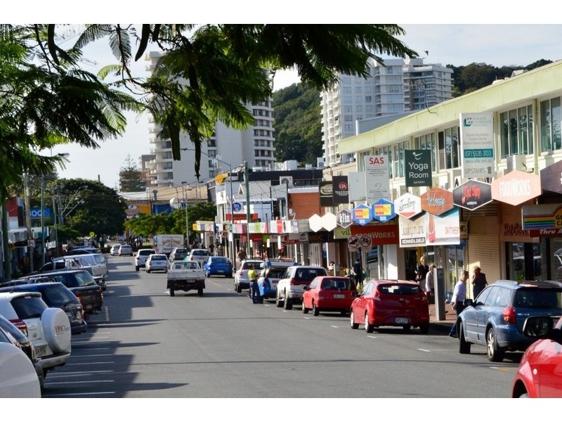 17 East Street, Burleigh Heads QLD 4220