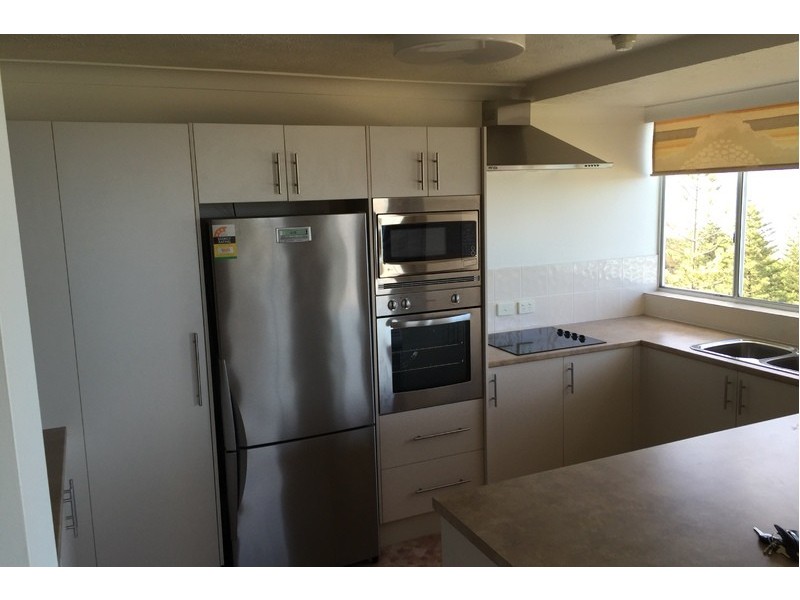 40/30 The Esplanade, Burleigh Heads QLD 4220