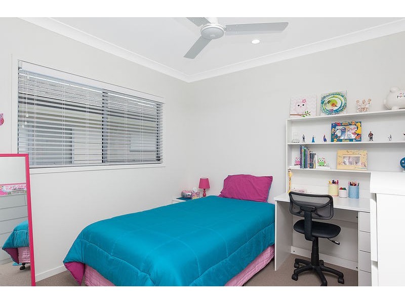 18/26 Careel Close, Helensvale QLD 4212