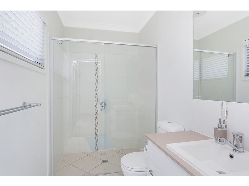 18/26 Careel Close, Helensvale QLD 4212