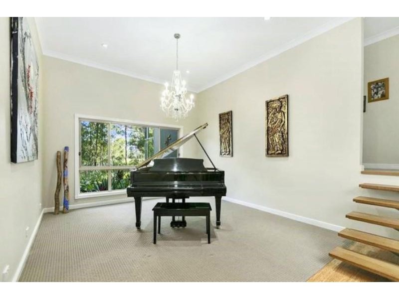 30 Mary Bale Drive, Tallebudgera QLD 4228