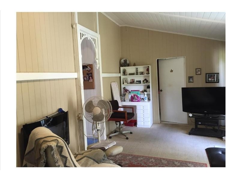 26 West Burleigh Road, Burleigh Heads QLD 4220