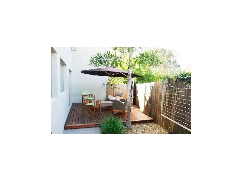 1/16 Careel Close, Helensvale QLD 4212