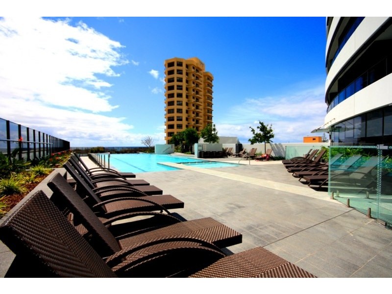 701/1 Oracle Boulevard, Broadbeach QLD 4218