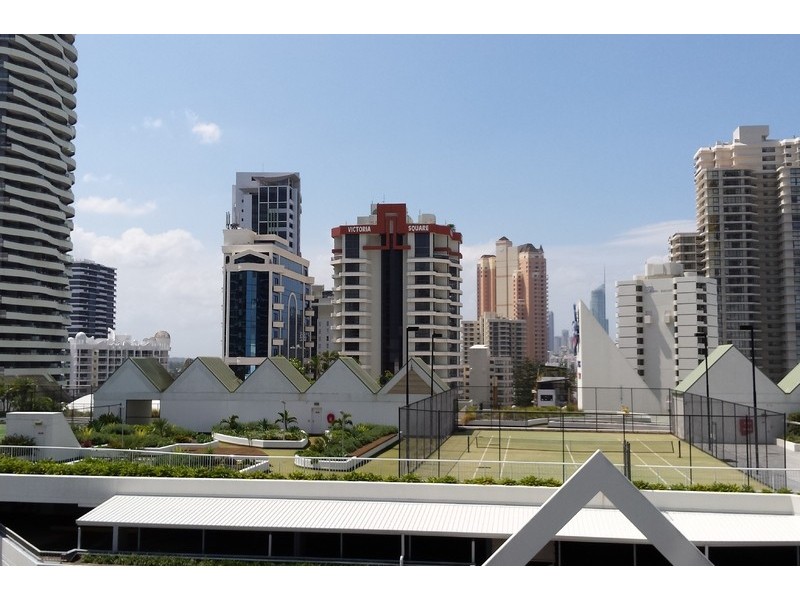 701/1 Oracle Boulevard, Broadbeach QLD 4218