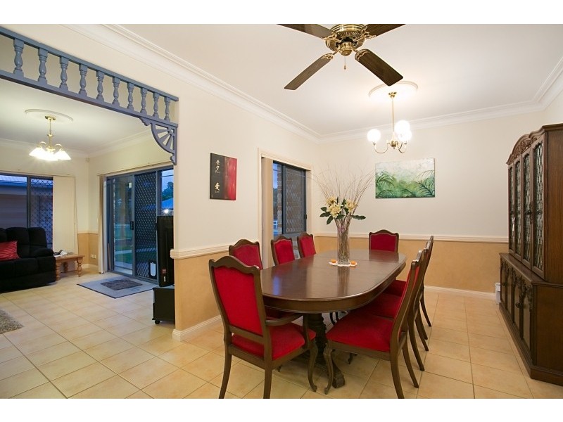 9 Dungogie Drive, Tallebudgera QLD 4228