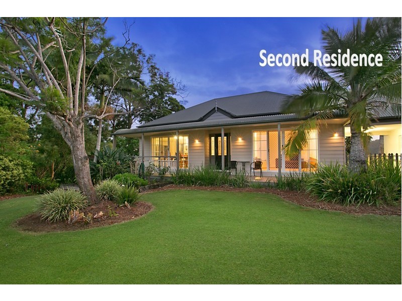 22 Brackenfield Court, Bonogin QLD 4213