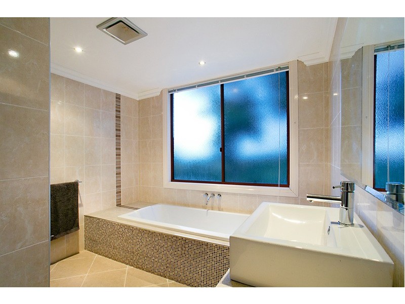 8 Joyce Court, Tallebudgera QLD 4228