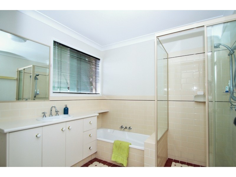 1/27 Twenty Fourth Avenue, Palm Beach QLD 4221